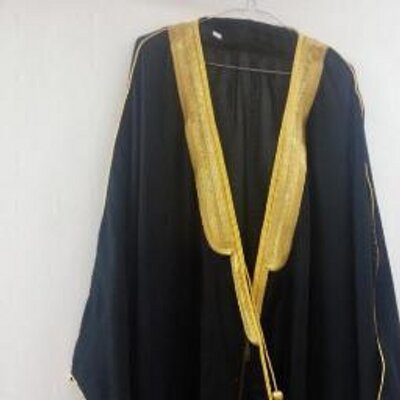 بشت