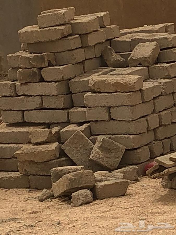 دامُوك